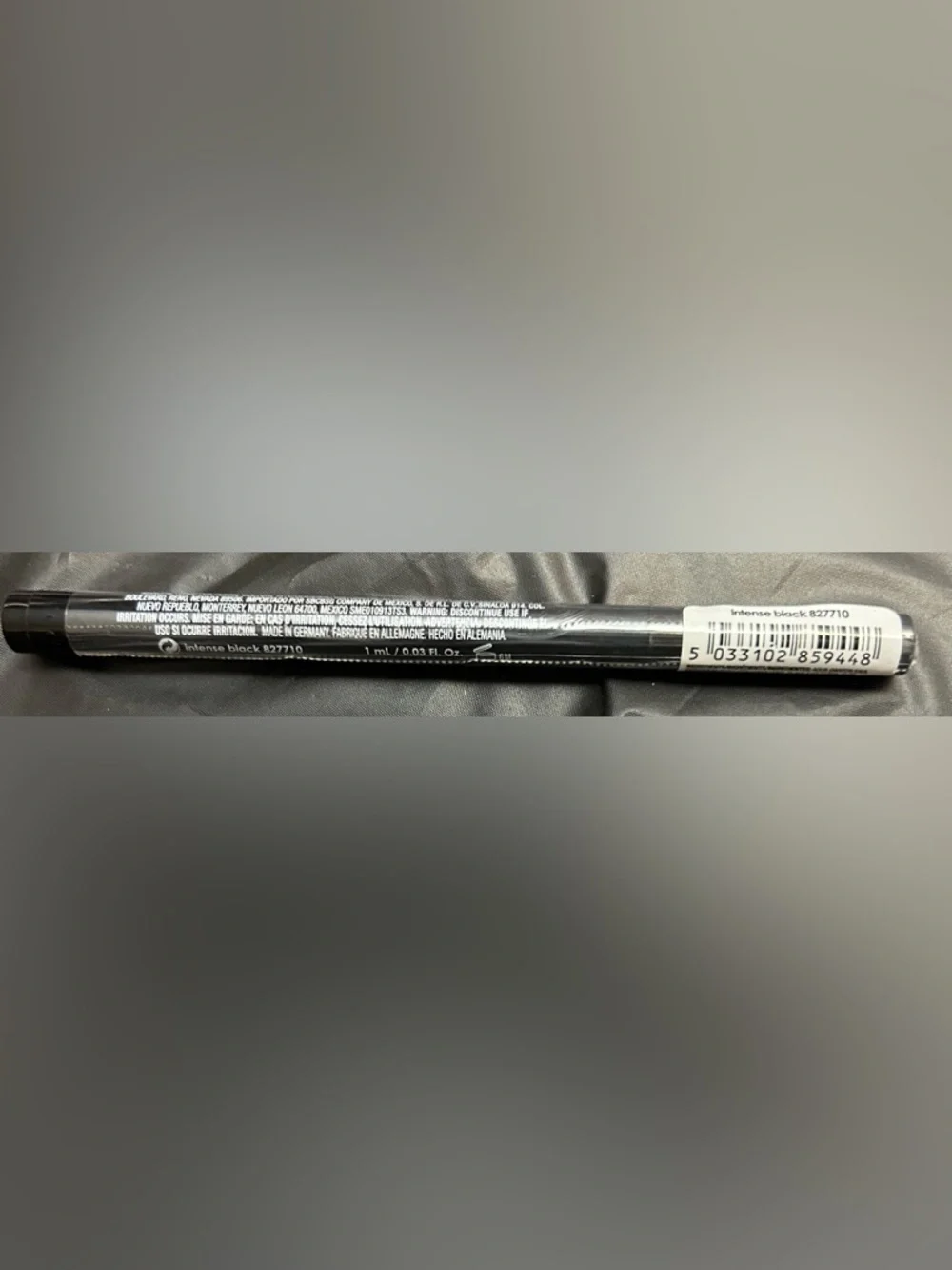 Eye Drama Felt Tip Eyeliner - Black